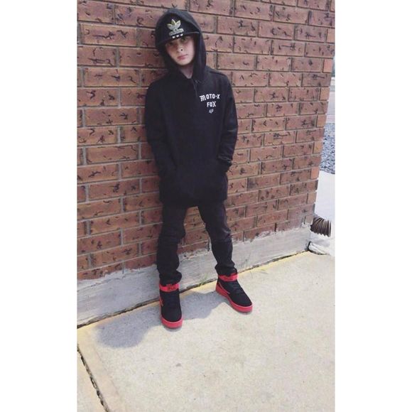 Meet your Posher, Riley - Picture 1 of 1